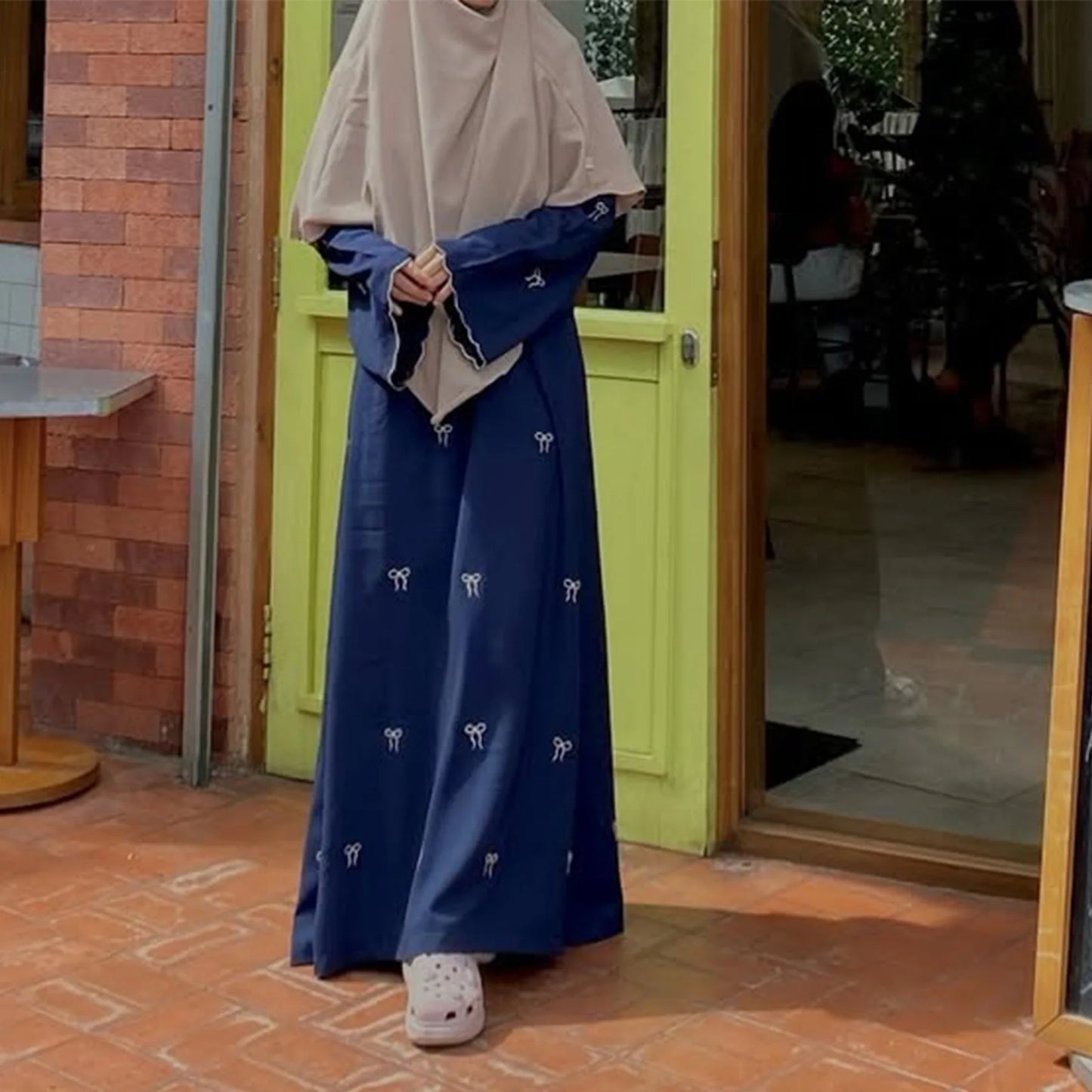 Robe dubai style