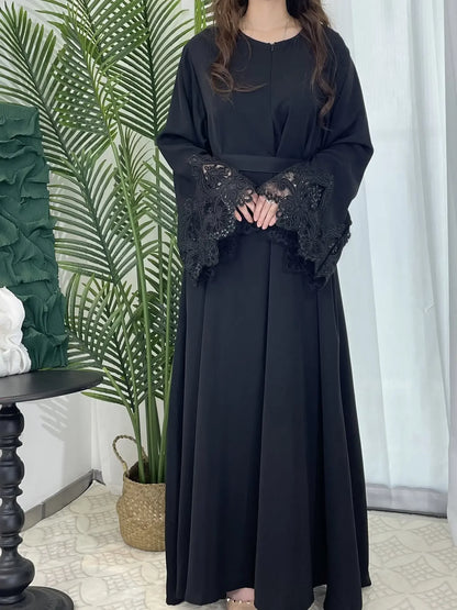 Abaya Mongia