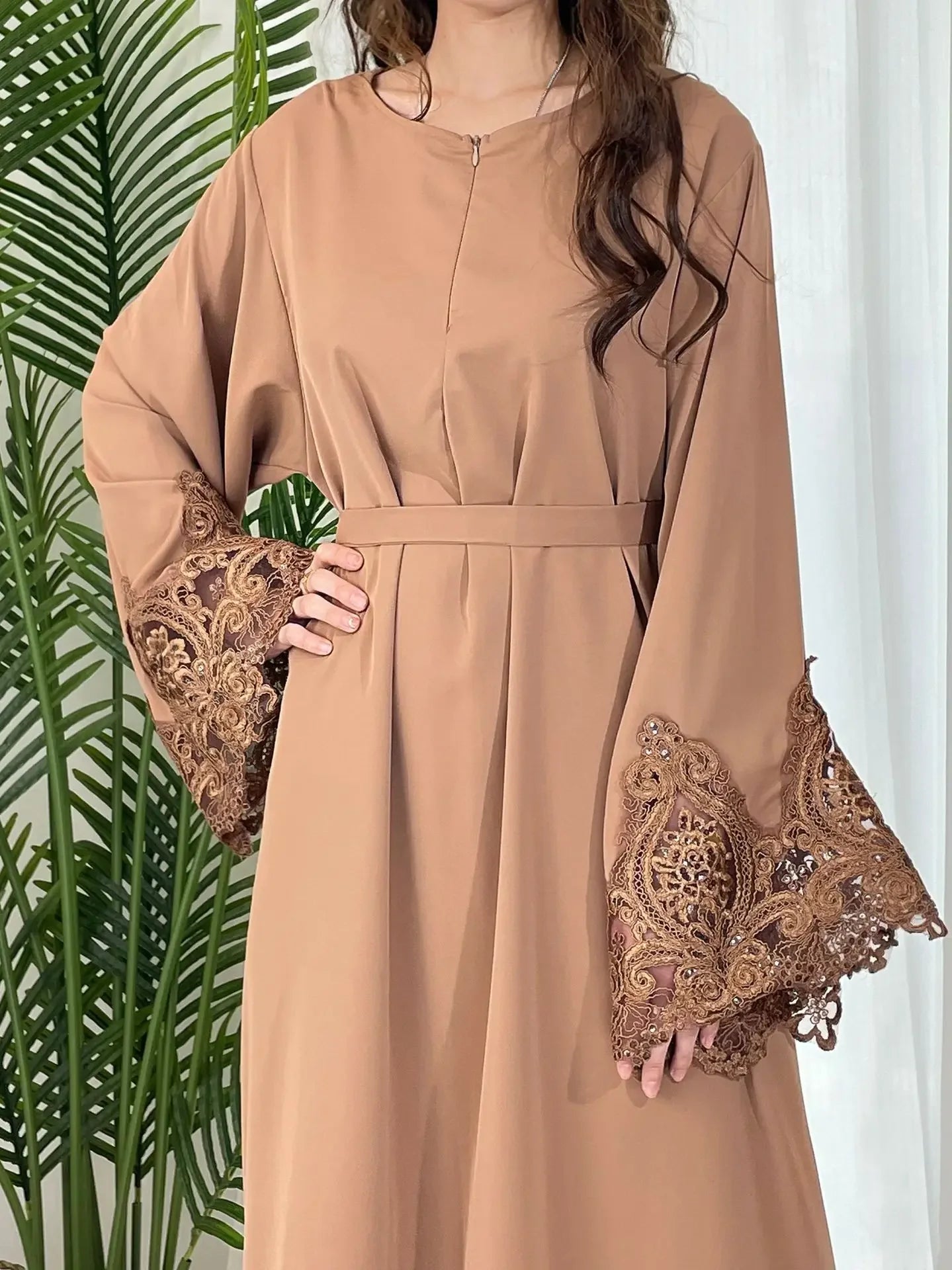 Abaya Mongia